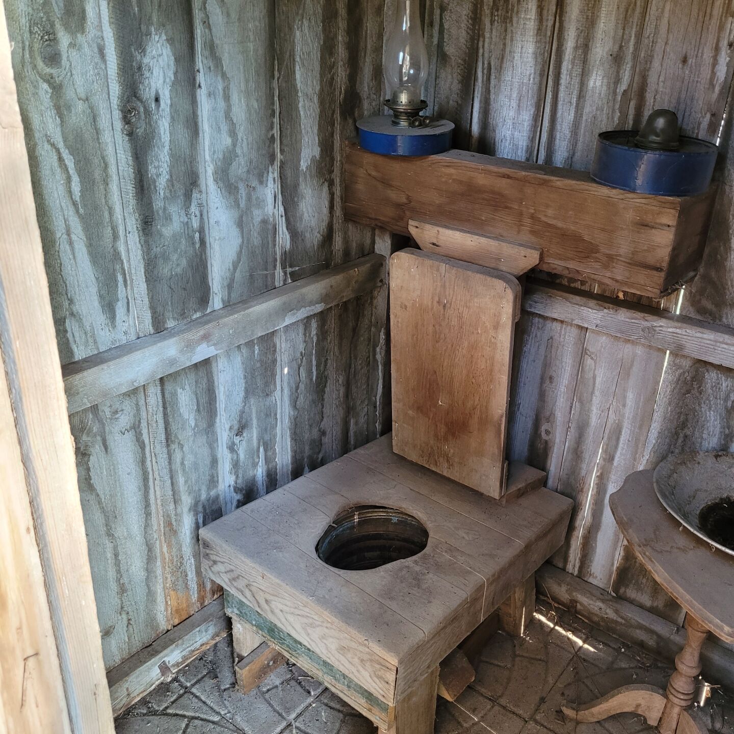 John Hanssen's Outhouses